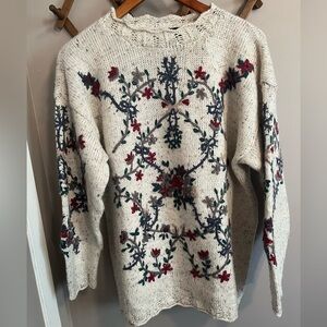Weekend edition grannycore cottage core sweater with floral designs